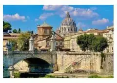Attend the most holy Pope’s Mass congregations with Vatican City Tours